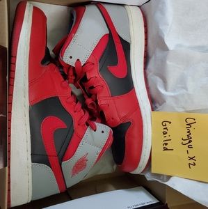 Air Jordan 1 Mid (GS)